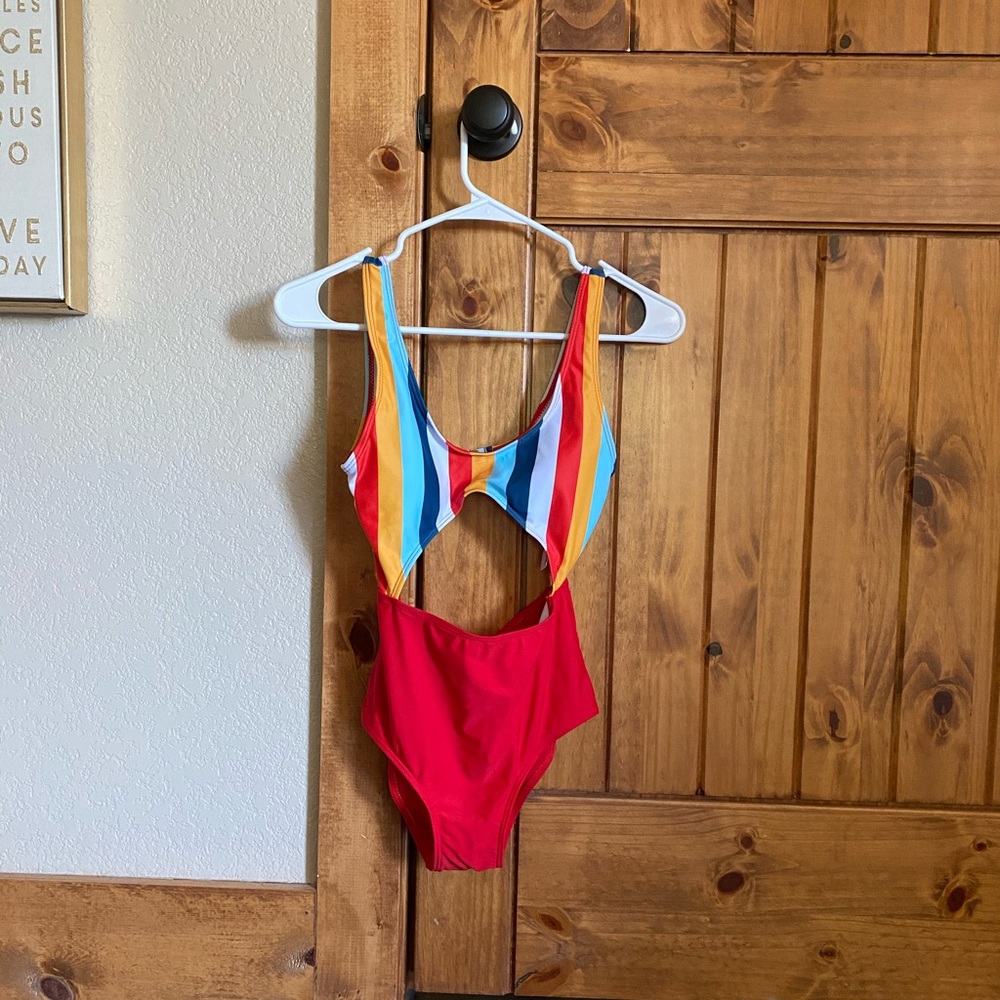 SHEIN One Piece Bathing Suit